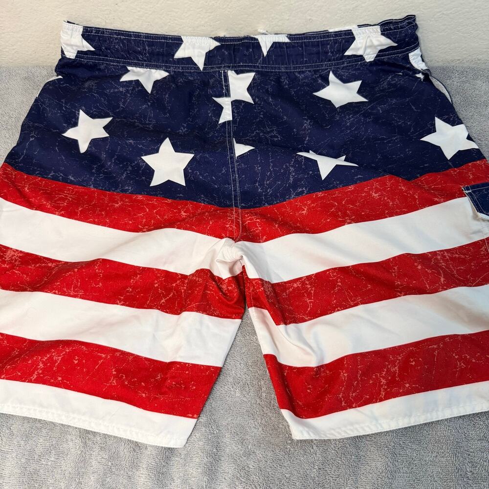 Bass Pro Shops Swim Trunks Mens XL Flag Print 9" Inseam Patriotic Americana Surf